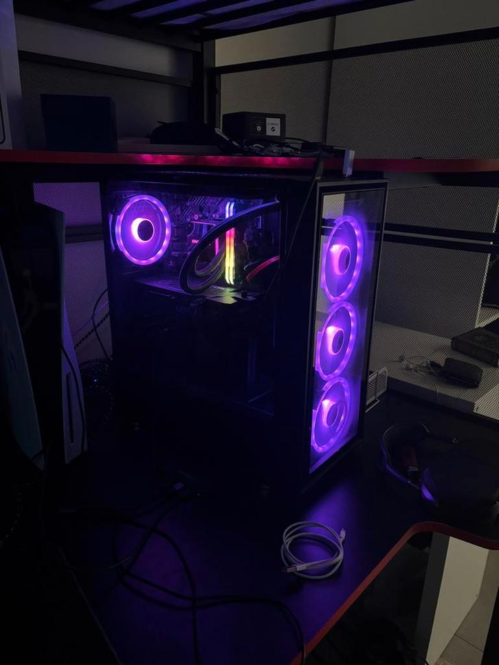 Gaming pc, Computers en Software, Desktop Pc's, Gebruikt, 2 tot 3 Ghz, SSD, 16 GB, Met videokaart, Met monitor, Gaming, Ophalen