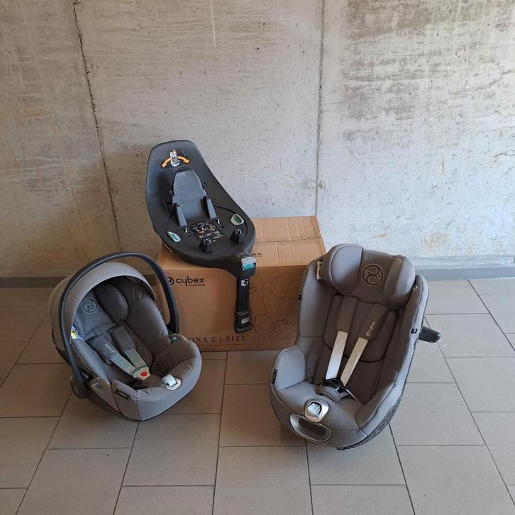 Cybex Sirona Z i-size basis + 2 autostoelen + hoes ukje, Kinderen en Baby's, Autostoeltjes, Zo goed als nieuw, Ophalen
