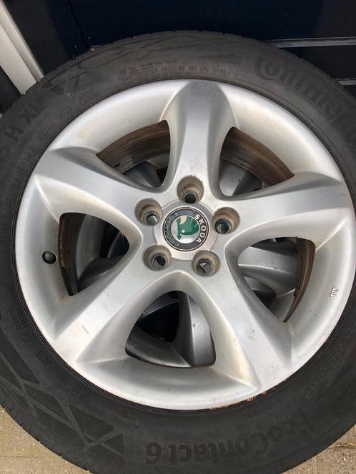 Skoda velgen met banden 3 stuks!, Auto-onderdelen, Banden en Velgen, Band(en), 15 inch, Ophalen
