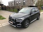 BMW X1 sDrive20i 2019 - Benzine -Automaat - Full Option’s, Auto's, 4 cilinders, Leder en Stof, Zwart, Break