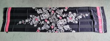 Foulard 100 % soie Hubert., Enlèvement ou Envoi, Comme neuf