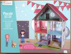 Nieuw! Poppenhuis puzzle decor. Met 3 figuurtjes in karton, Kinderen en Baby's, Speelgoed | Kinderpuzzels, Nieuw, 10 tot 50 stukjes