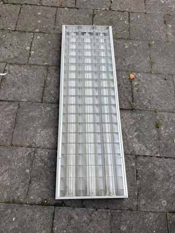 Lichtbakken 3x58 watt beschikbaar voor biedingen