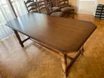 Table en chêne massif avec 6 chaises identique, Ophalen