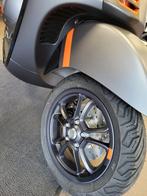 Vespa GTS 125 E5 Actie, Motoren, Scooter, Bedrijf, 125 cc, 11 kW of minder