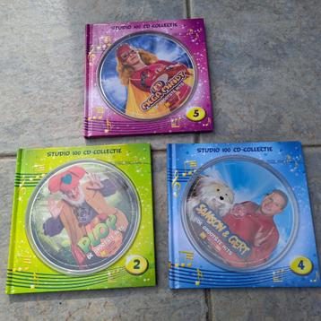 boekjes en CD met liedjes van Plop, Samson en Mega Mindy beschikbaar voor biedingen