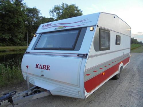 mooie KABE BRILIANT 490-LENGTEBED,grote toiletruimte+tent-, Caravans en Kamperen, Caravans, Bedrijf, tot en met 4, 1000 - 1250 kg