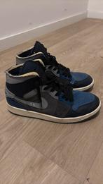 Jordan 1, Kinderen en Baby's, Ophalen, Schoenen, Zo goed als nieuw, Jordan