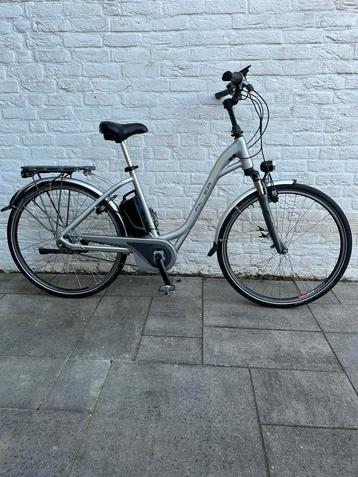Flyer Fiets beschikbaar voor biedingen