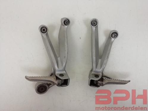 Duo voetsteunen Suzuki GSX-R 600 750 1000 K1 K2 K3 2001 t/m, Motoren, Onderdelen | Suzuki, Gebruikt, Ophalen of Verzenden