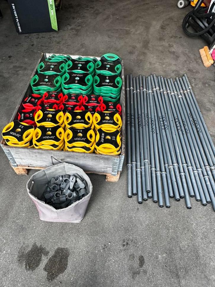 23 Body Pump Barbells 417kg aan Gewichten, Sports & Fitness, Équipement de fitness, Utilisé, Enlèvement