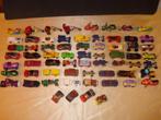 KINDER Lot de 64 Voitures et Motos Diverses 2000's Ferrero, Ophalen of Verzenden, Zo goed als nieuw, Overige typen