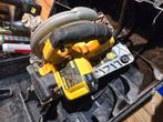 Cirkelzaag dewalt, Doe-het-zelf en Bouw, Gereedschap | Zaagmachines, Ophalen