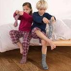 CHERCHE Chaussettes pour enfants, Contacts & Messages, Appels Sport, Hobby & Loisirs