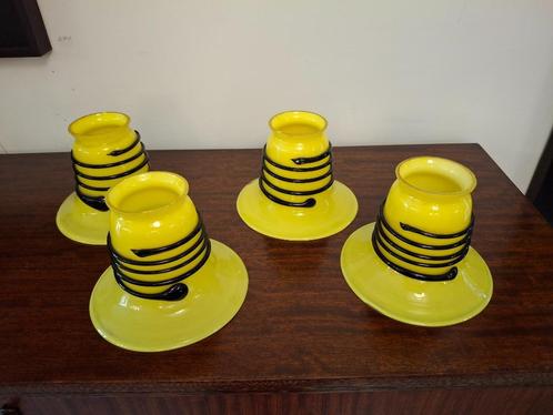 4 pcs  bobèches  Michael Powolny pour Loetz verre jaune/noir, Antiek en Kunst, Antiek | Overige Antiek, Ophalen