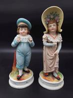 Grande paire de figurine en porcelaine « vieil Andenne », Antiquités & Art