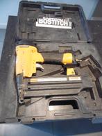 Bostitch nagelpistool, Ophalen, Gebruikt