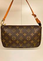 Louie Vuitton Pochette Accessories handbag, Bijoux, Sacs & Beauté, Sacs | Sacs à bandoulière, Autres marques, Cuir, Comme neuf