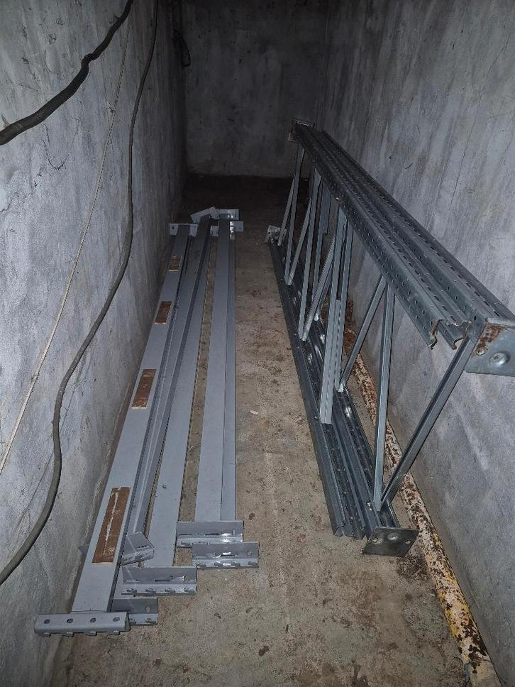 Stevig opbergrek/magazijnrek, Doe-het-zelf en Bouw, Overige Doe-Het-Zelf en Bouw, Gebruikt, Ophalen