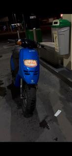 Piaggio typhoon b klasse ook teruil, Fietsen en Brommers, Ophalen, Zo goed als nieuw