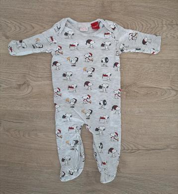 Baby pyjama met voetjes, Zara, kerst Snoopy, maat 68, Kinderen en Baby's, Ophalen, Zo goed als nieuw