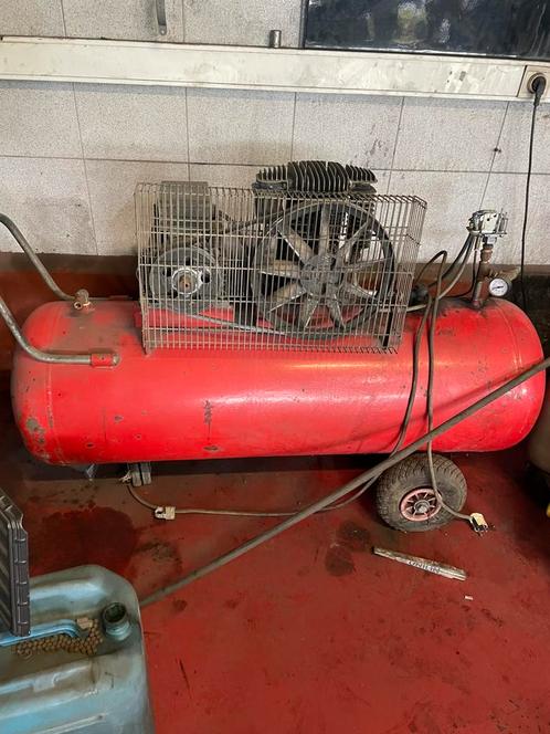 Compresseur air 200l, Doe-het-zelf en Bouw, Containers, Ophalen