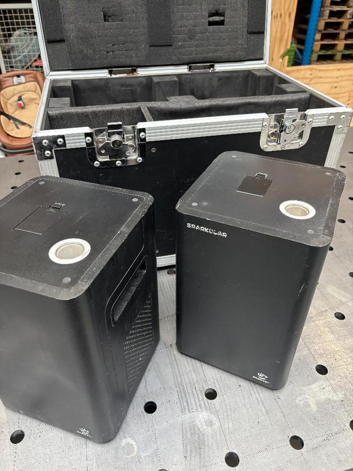 2 x Showven Sparkular BT01 - 1->5m hoog, Muziek en Instrumenten, Licht en Laser, Zo goed als nieuw, Overige typen, Ophalen