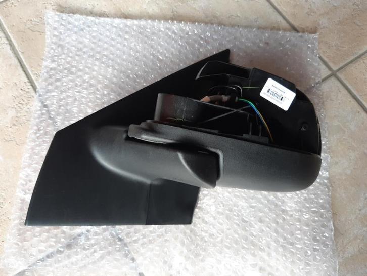 Spiegel links van Dacia Dokker ('13-'21), Auto-onderdelen, Spiegels, Dacia, Nieuw, Ophalen of Verzenden