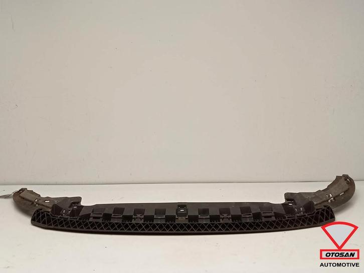 Audi a3 8V Onderplaat Voorbumper 8V0807233, Auto-onderdelen, Carrosserie, Audi, Gebruikt