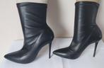 772B* ERAM jolis boots noirs (40), Boots et Botinnes, Porté, ERAM, Noir