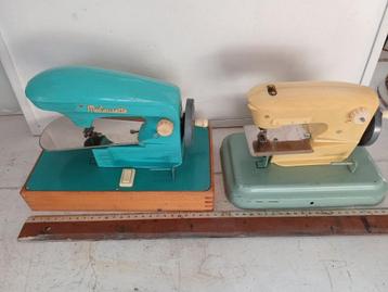 jouet  2 ancien machine a coudre 1960 !!!, Enlèvement ou Envoi, Utilisé