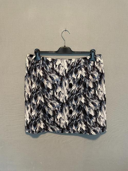Rok in zwart, blauw en grijs verenmotief van Senso (44), Kleding | Dames, Rokken, Zo goed als nieuw, Maat 42/44 (L), Zwart, Boven de knie
