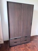 Trysil IKEA Kast, Huis en Inrichting, Kasten | Kleerkasten, Ophalen, 100 tot 150 cm, Met hangruimte, 200 cm of meer