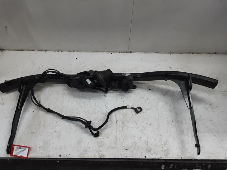 TREKHAAK Volkswagen Tiguan (5N1 / 2) (5NA803881), Auto-onderdelen, Ophanging en Onderstel, Volkswagen, Gebruikt