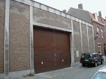 Garage te huur in Brugge disponible aux enchères