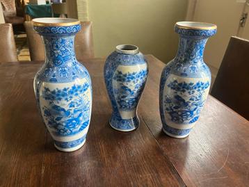 3-delig Japans kaststel vazen beschikbaar voor biedingen