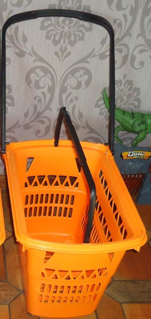 Stapelbare, verrijdbare winkelmanden, Hobby en Vrije tijd, Picknickmanden, Zo goed als nieuw, Zonder inhoud, Ophalen