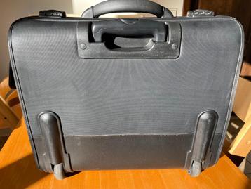 Pilot case trolley DELSEY beschikbaar voor biedingen