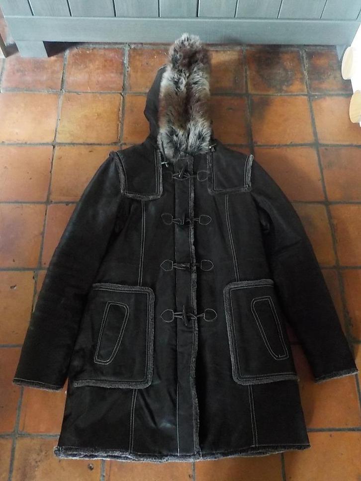 Prachtige nieuwe donkerbruine leren jas van LIV - maat 40, Kleding | Dames, Jassen | Winter, Nieuw, Maat 38/40 (M), Bruin, Ophalen of Verzenden