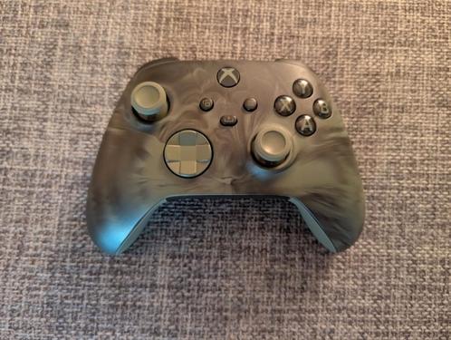 Xbox Series S/X Controller Nocturnal Vapor + batterij pack, Games en Spelcomputers, Spelcomputers | Xbox | Accessoires, Zo goed als nieuw