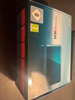 Nintendo 3 ds met doos, Games en Spelcomputers, Spelcomputers | Nintendo 2DS en 3DS, Ophalen of Verzenden