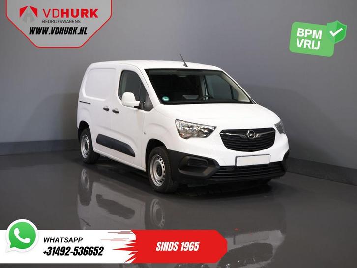 Opel Combo 1.5D 100 pk BPM VRIJ! Carplay/ Cruise/ Trekhaak/, Auto's, Bestelwagens en Lichte vracht, Bedrijf, ABS, Airconditioning