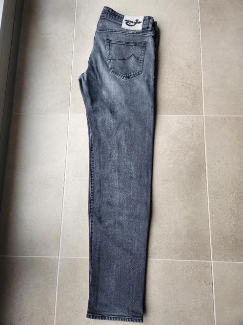 Jacob Cohen jeans size 36 type J622 COMF (Nick Slim), Kleding | Heren, Spijkerbroeken en Jeans, Zo goed als nieuw, W36 - W38 (confectie 52/54)