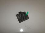 kawasaki z750  2004-2006  spanningsregelaar, Ophalen of Verzenden, Gebruikt