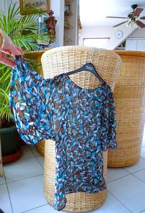 blauw deels transparant prachtige blouse, Kleding | Dames, Blouses en Tunieken, Zo goed als nieuw, Maat 34 (XS) of kleiner, Blauw