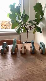 5 houten auto’s little dutch, Ophalen, Zo goed als nieuw