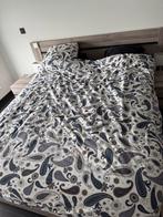 Bed 1m60x 2m, Huis en Inrichting, Ophalen, Gebruikt, Bruin, Tweepersoons