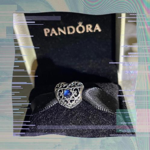 Authentique et magnifique bille de Pandora !, Handtassen en Accessoires, Bedels, Zo goed als nieuw, Pandora, Zilver, Verzenden