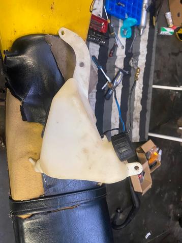 Olie reservoir suzuki tsx beschikbaar voor biedingen