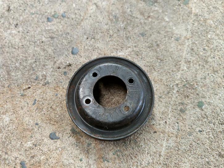 Poelie waterpomp metaal diverse BMW diesel modellen E36 E39, Auto-onderdelen, Motor en Toebehoren, BMW, Gebruikt, Ophalen of Verzenden